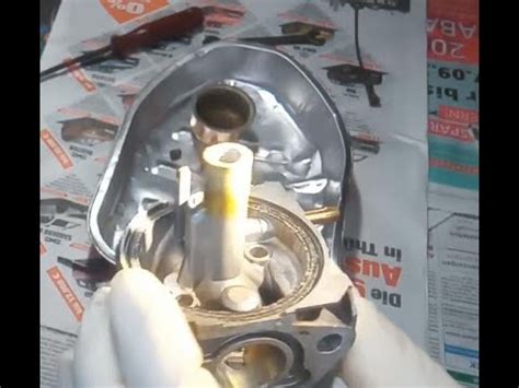 Reparatur kleiner Motoren: Reinigen des Vergasers
